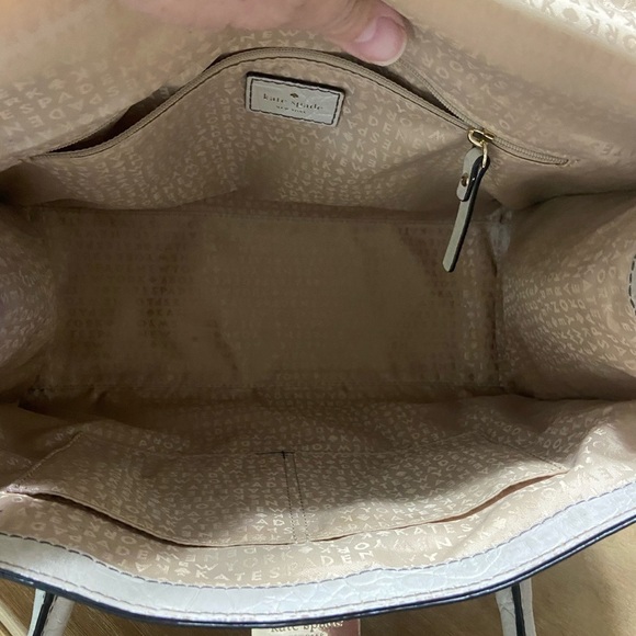 Kate Spade Croc-Embossed Shoulder Bag - Picture 4 of 16